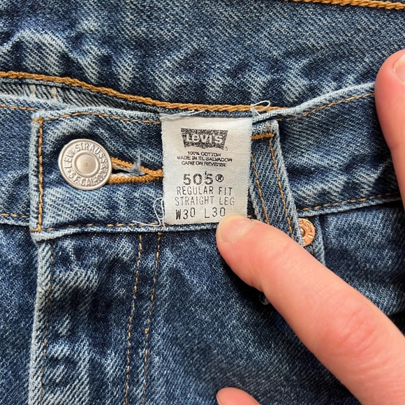 Levis 505 Blue Jeans - Picture 5 of 9